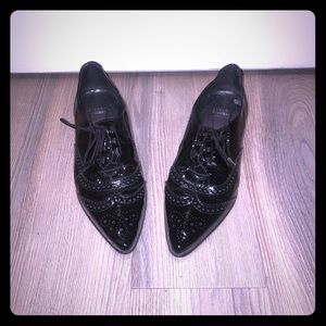 Stuart Weitzman Menswear inspired flats